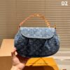 Stylish Fashion Carry Bag L4856