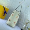 Stylish Fashion Carry L*V Handbag 1250