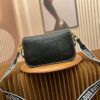 Stylish Fashion Carry L*V Handbag 1111