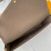Stylish Fashion Carry L*V Handbag 1071