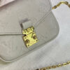 Stylish Fashion Carry L*V Handbag 888 Stylish Fashion Carry L*V Handbag 888