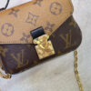 Stylish Fashion Carry L*V Handbag 888 Stylish Fashion Carry L*V Handbag 888