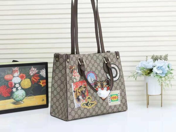 New Fashion GG Handbag 112