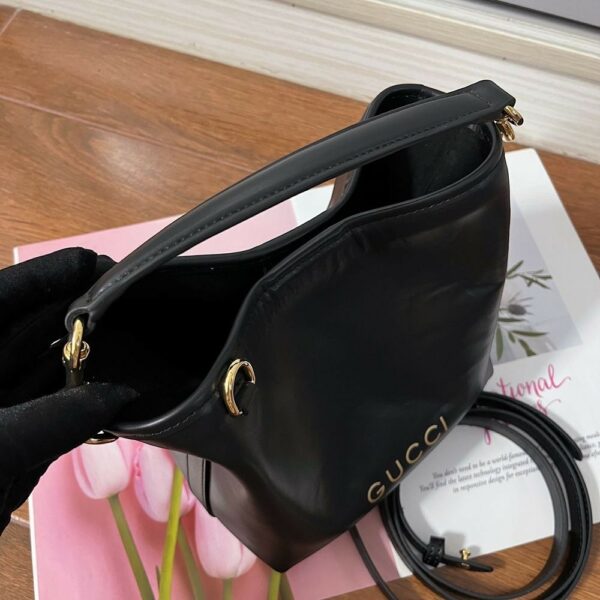 Luxury Gucci Handbag 815118