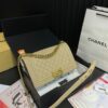 Stylish Fashion Carry CN Handbag C777.1