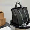 Stylish Fashion Carry CN Handbag C717-1