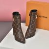 New Collection Fashion Women LV Shoes 031