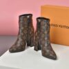 New Collection Fashion Women LV Shoes 031