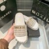 New Collection Fashion Shoes C3102