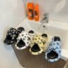 New Collection Fashion Shoes C3003