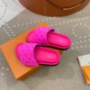 New Fashion Women Slippers 044