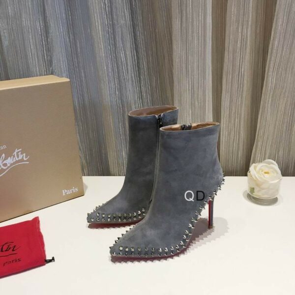 New Fashion Christian Louboutin Women Shoes 052