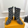 New Collection Fashion Women LV Shoes 124