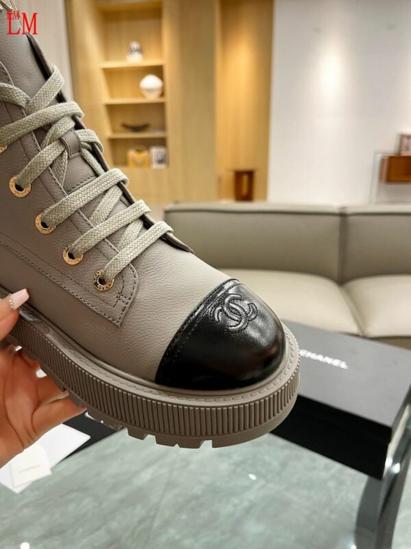 New Collection Fashion Women CN Shoes 338
