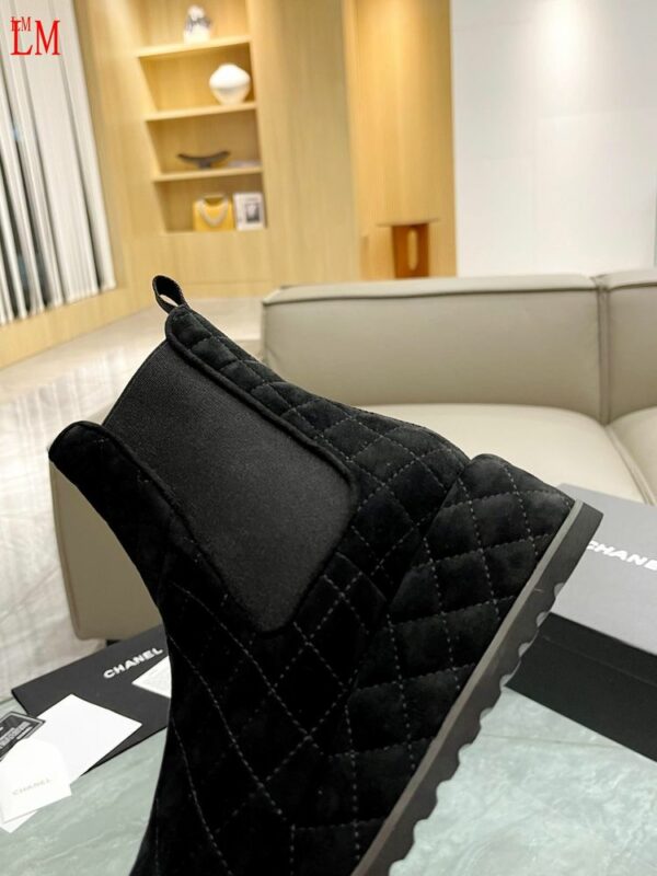 New Collection Fashion Women CN Shoes 335