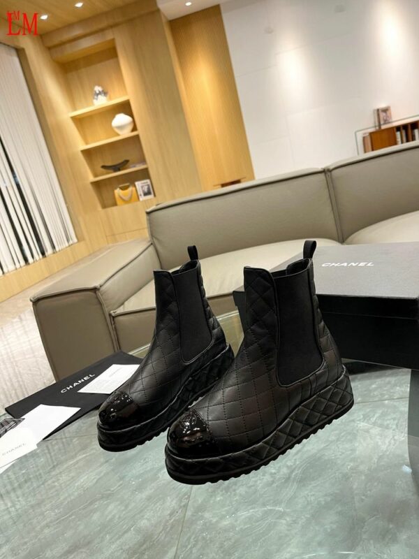 New Collection Fashion Women CN Shoes 334
