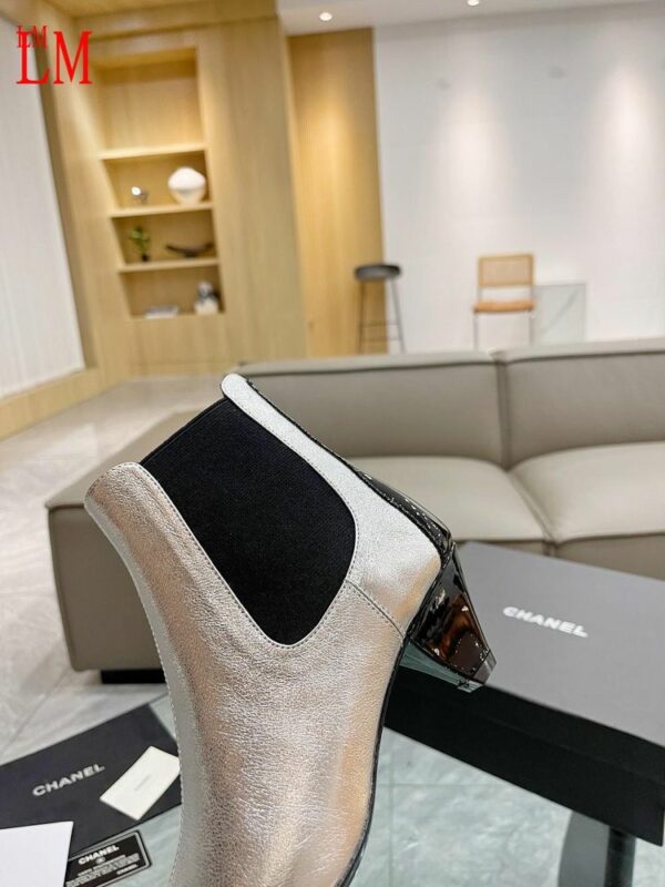 New Collection Fashion Women CN Shoes 333
