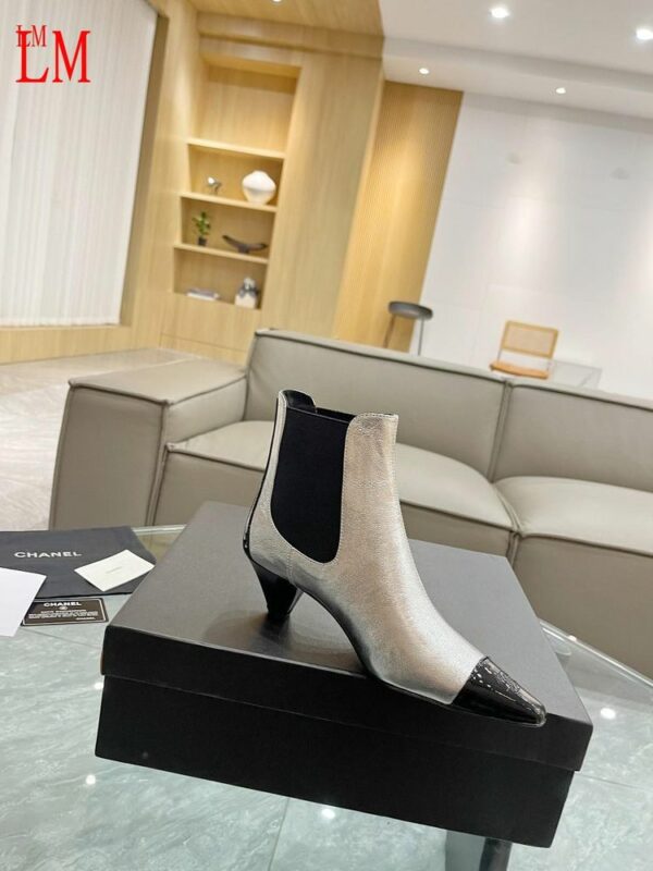 New Collection Fashion Women CN Shoes 333