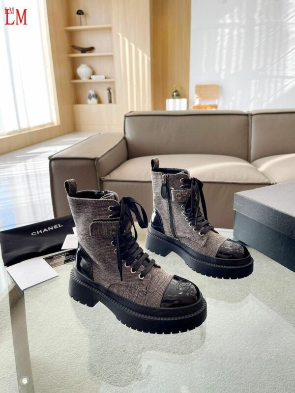 New Collection Fashion Women CN Shoes 325
