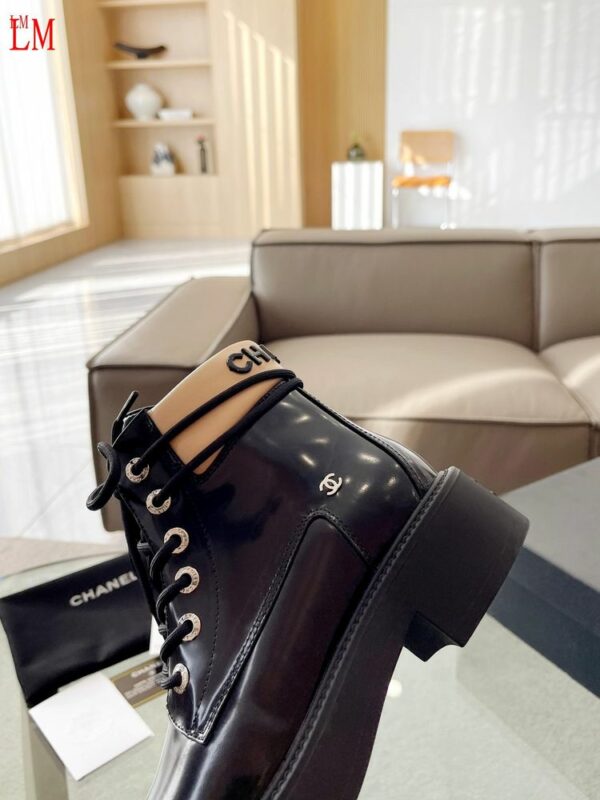 New Collection Fashion Women CN Shoes 324