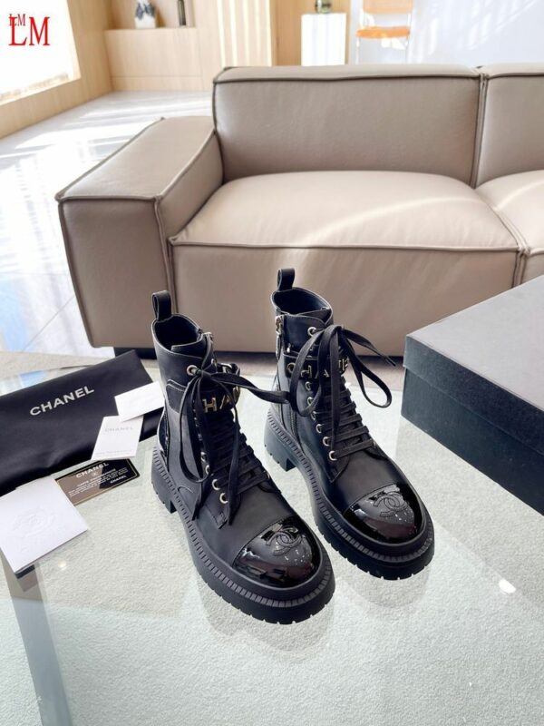 New Collection Fashion Women CN Shoes 324