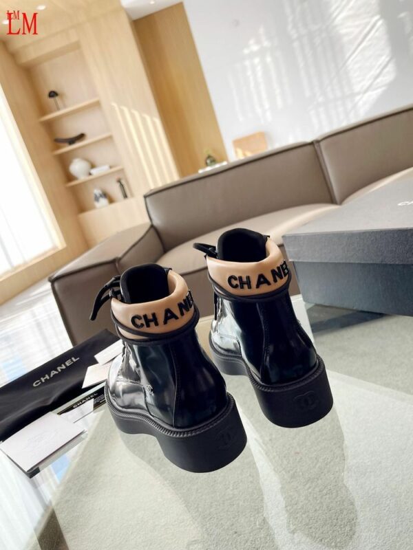 New Collection Fashion Women CN Shoes 324