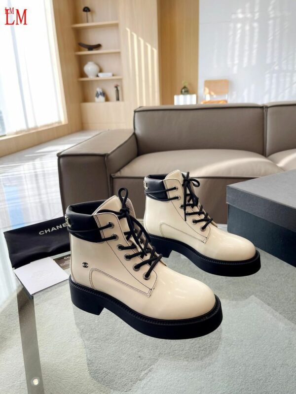 New Collection Fashion Women CN Shoes 324