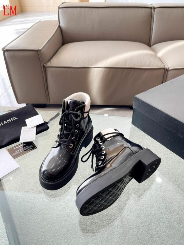 New Collection Fashion Women CN Shoes 324