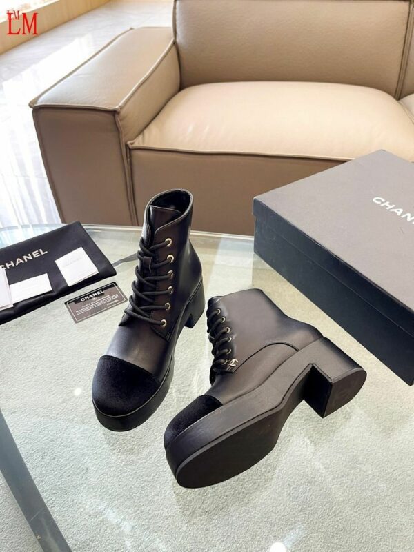 New Collection Fashion Women CN Shoes 320