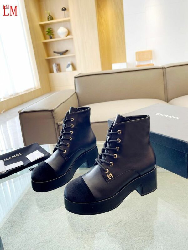 New Collection Fashion Women CN Shoes 320
