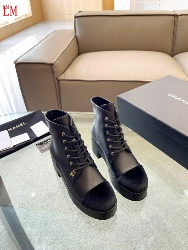 New Collection Fashion Women CN Shoes 320