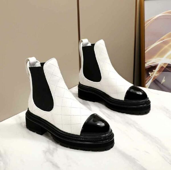 New Collection Fashion Women CN Shoes 303