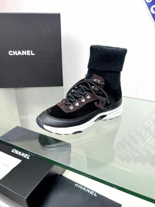 New Collection Fashion Women CN Shoes 305