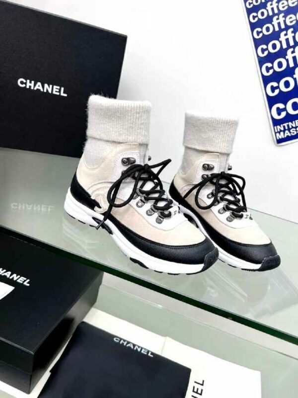 New Collection Fashion Women CN Shoes 304