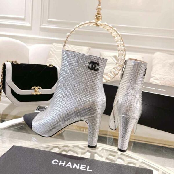 New Collection Fashion Women CN Shoes 301