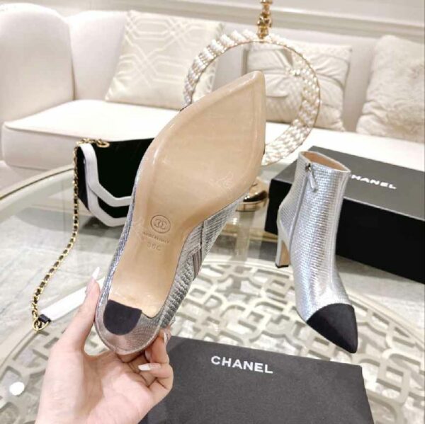 New Collection Fashion Women CN Shoes 301