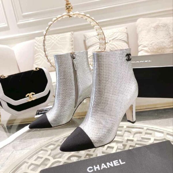 New Collection Fashion Women CN Shoes 301