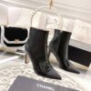 New Collection Fashion Women CN Shoes 300