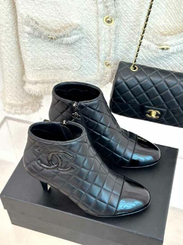 New Collection Fashion Women CN Shoes 299