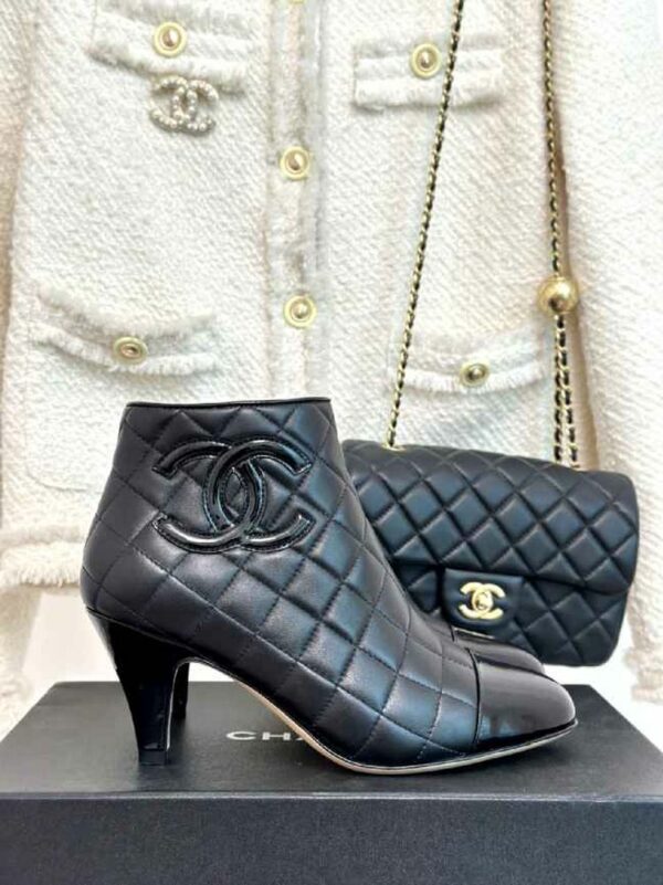 New Collection Fashion Women CN Shoes 299