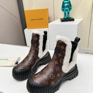New Collection Fashion Women LV Shoes 373