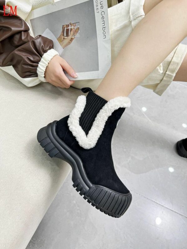 New Collection Fashion Women LV Shoes 371