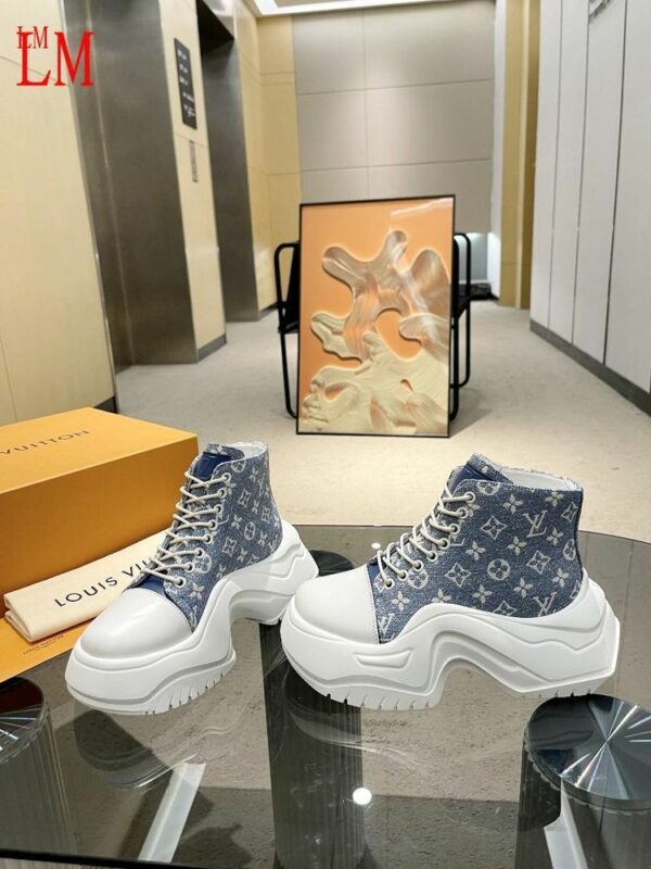 New Collection Fashion Women LV Shoes 370