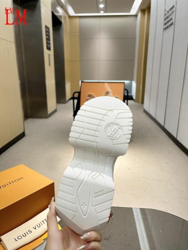 New Collection Fashion Women LV Shoes 370
