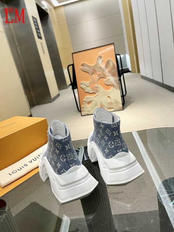 New Collection Fashion Women LV Shoes 370