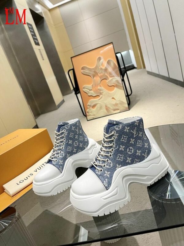 New Collection Fashion Women LV Shoes 370