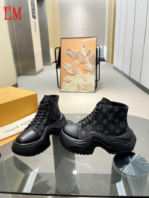 New Collection Fashion Women LV Shoes 369