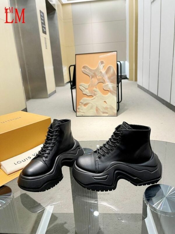New Collection Fashion Women LV Shoes 368