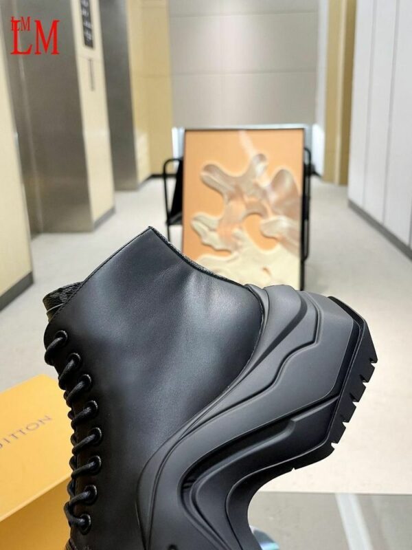 New Collection Fashion Women LV Shoes 368