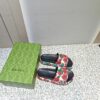 New Fashion Women Slippers 104